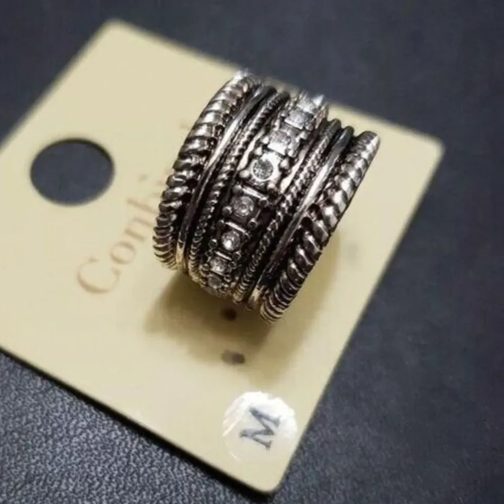 Silver tone stacked looking ring Size 8.5